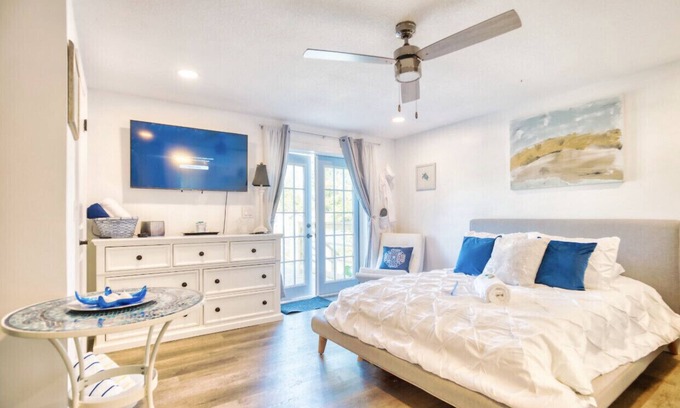 Jacksonville Beach House | 3 miles>Mayo!💫Suite Dreams@The Waterfront Oasis✨Jax Beach!