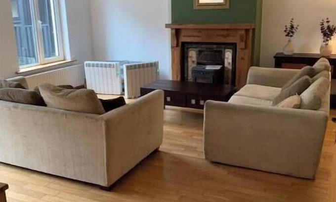 Kinsale House | 3 min walk in to town , Great location in town