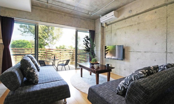 Kadena-cho Apartment | 3 minutes walk to Senaha Beach | Fashionable 1LDK /Nakagami-gun Okinawa