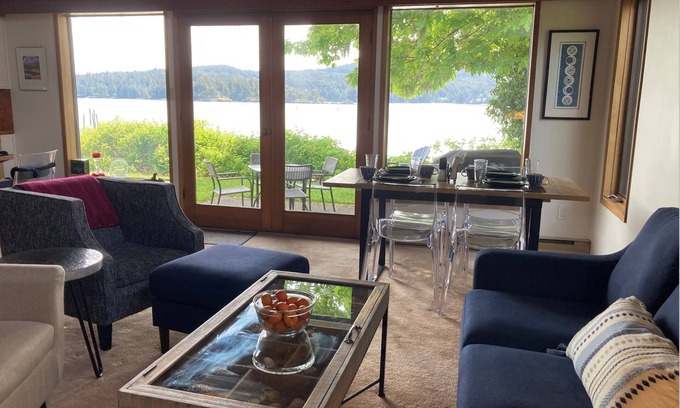 Sooke House | 3 month summer-fall booking, Waterfront - 3 bedrooms, 2 full bathrooms, sleeps 6