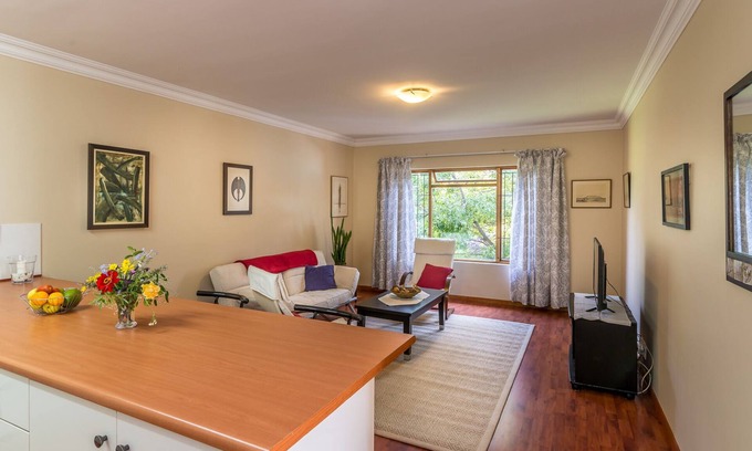 Greater Johannesburg Metropolitan Area Apartment | 3 Partridge Place - Magaliessig