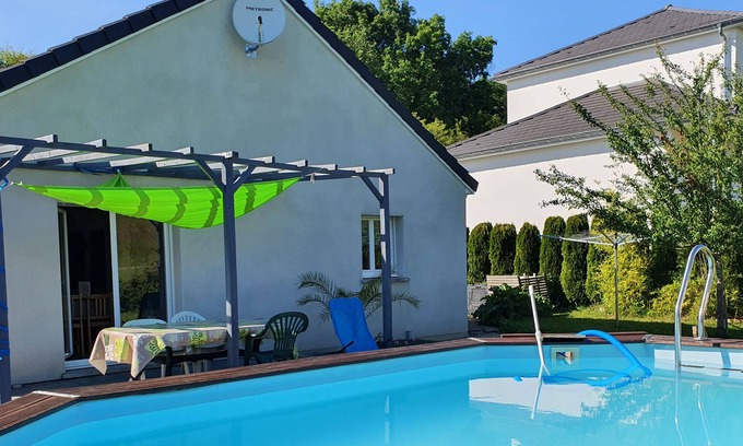 Montfaucon House | 3 private rooms in house with pool in Montfaucon