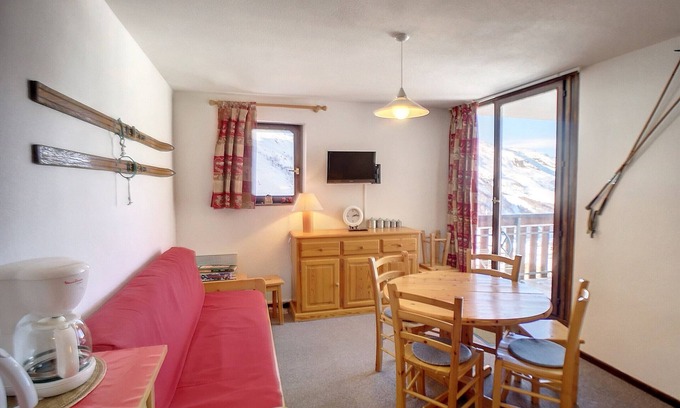 Les Bruyeres Apartment | 3-room 30m² ski-in/ski-out, Les Bruyères - Parking Available