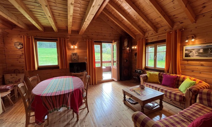 Correncon-en-Vercors Apartment | 3-Room Apartment at the Foot of the Slopes, Sleeps 6