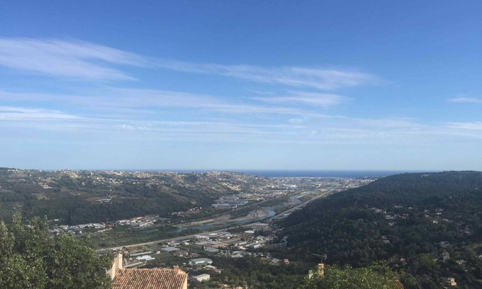 Gattieres Apartment | 3-room apartment in the sky, sea view
