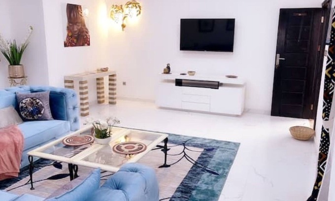 Lome Apartment | 3-room apartment near the center. Air-conditioned and free WLan