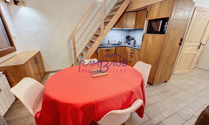 Valloire Apartment | 3 rooms 6 people Private covered parking Free Wifi