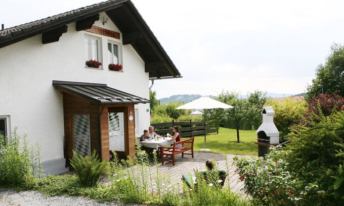 Zwiesel Apartment | 3 - star apartment in a fantastic, quiet location, with 2 bedrooms