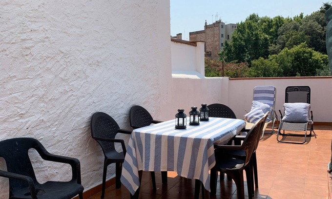 Figueres Apartment | 3-storey apartment in the center of Figueres. 500 meters from the Dali Museum.