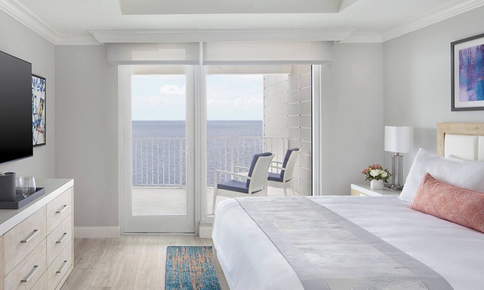Charlotte Harbor Hotel | 3 Sunlit Room w/Harbor Views – Great Spot to Relax and Recharge