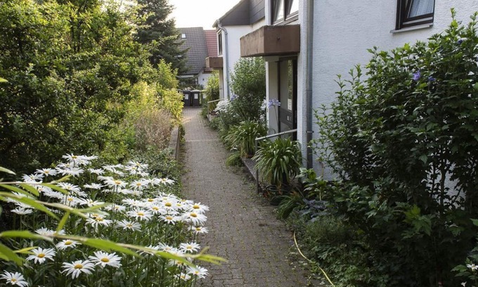 Bad Bergzabern Apartment | 3-zi.-appartement 72² - Wochenpauschale - Haus Tannenhof
