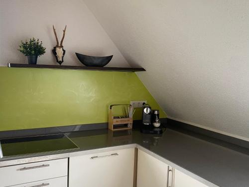 Bollschweil Apartment | 3-Zimmer-FeWo Hexenhäusle Bollschweil