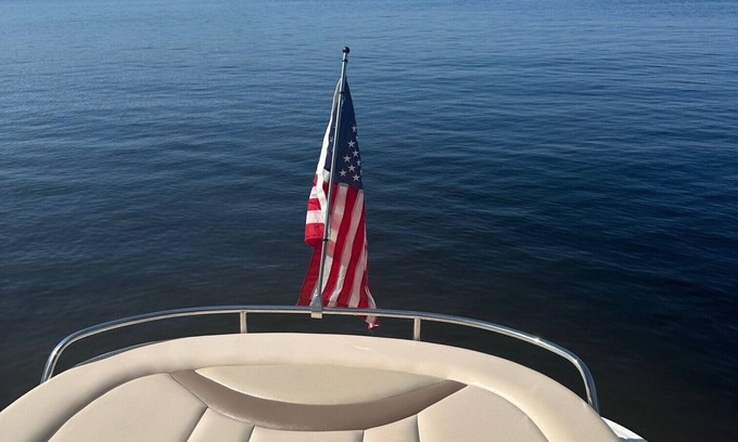 Terrell Boat Rental | 30' Cutty, Dock w/screened porch, big water view! 10 mins to Mooresville LKN