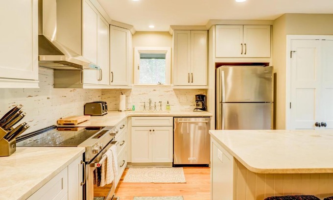 West Beach House | 30 Inlet Cove Cottage