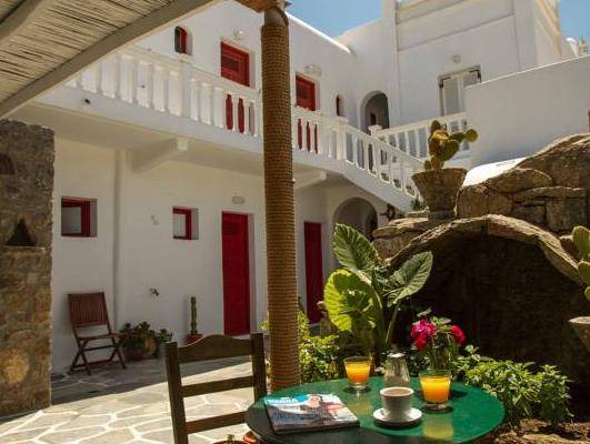 Tourlos Bed & Breakfast | 30 m² Bed and breakfast ∙ 4 guests