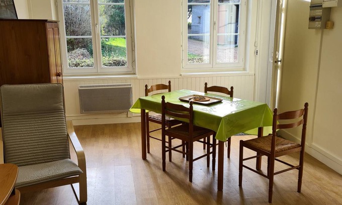 Bucy-Saint-Liphard Cottage | 30 m² Cabin ∙ 1 bedroom ∙ 2 guests
