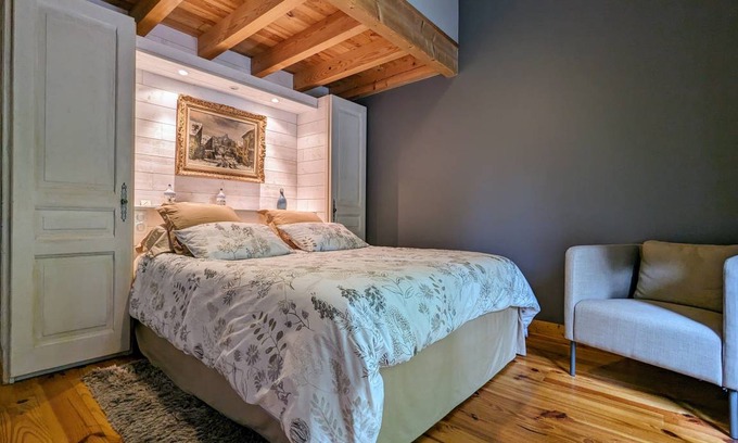 Saint-Romain-Lachalm Bed & Breakfast | 30 m² Bed and breakfast ∙ 1 bedroom ∙ 4 guests