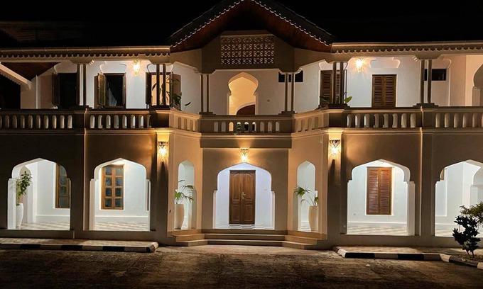 Mazizini Hotel | 30 m² Hotel ∙ 127 guests