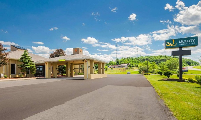 Eckhart Mines Hotel | 30 m² Hotel ∙ 6 guests