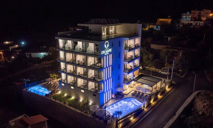 Ksamil Hotel | 30 m² Hotel ∙ 7 guests