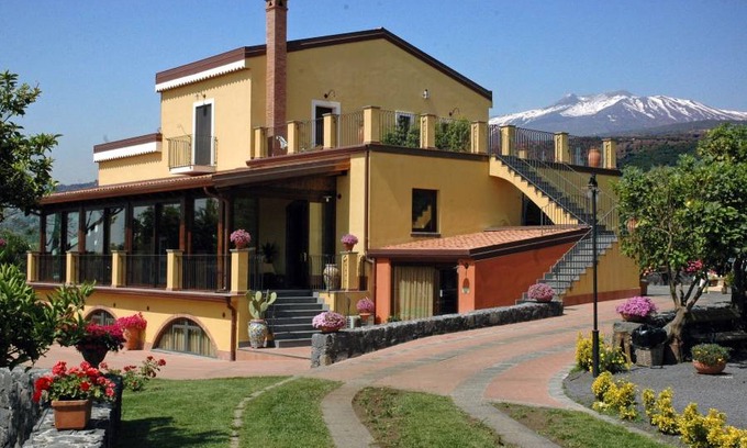 Fiumefreddo di Sicilia Resort | 30 m² Private room ∙ 5 guests