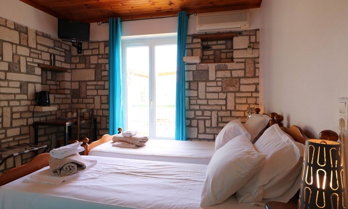 Orgnac-l'Aven Hotel | 30 Rte de Vallon Pont D Arc