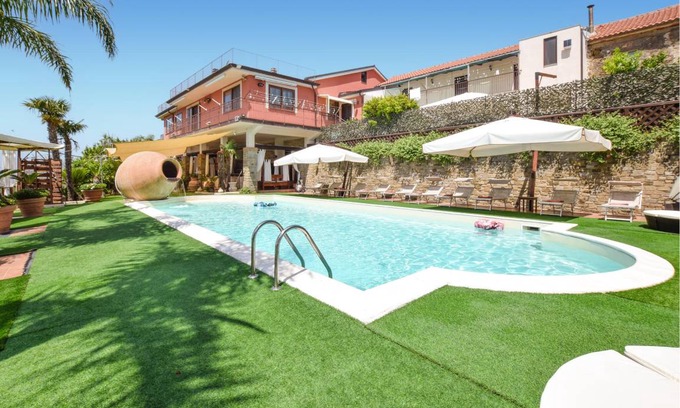 Laureana Cilento House | 300 m² House ∙ 6 bedrooms ∙ 14 guests