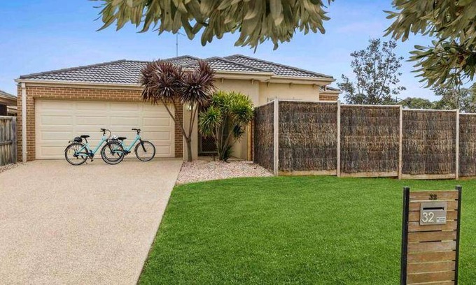 Barwon Heads House | 300 m² House ∙ 4 bedrooms ∙ 9 guests