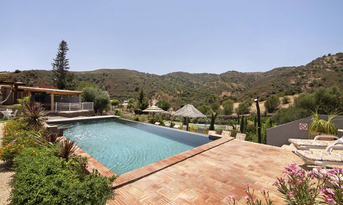 Fonte do Bispo House | 300 m² House ∙ 4 bedrooms ∙ 11 guests