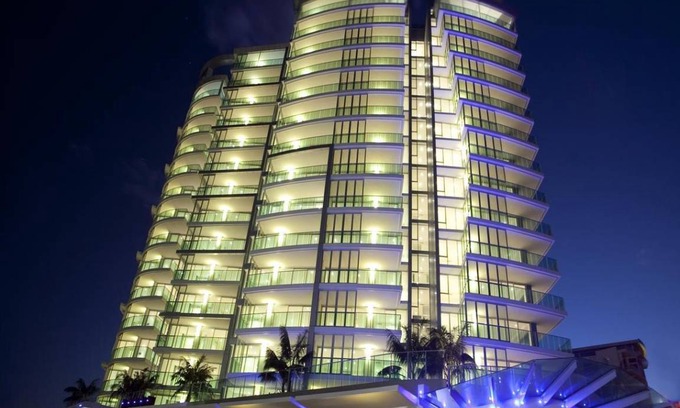 Coolangatta Apartment | 300 m² Serviced apartment ∙ 3 bedrooms ∙ 127 guests
