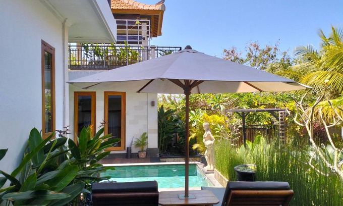 Kutuh Villa | 300 m² Villa ∙ 5 bedrooms ∙ 10 guests