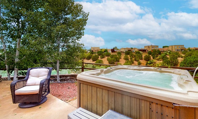 Santa Fe House | 302 m² House ∙ 3 bedrooms ∙ 10 guests