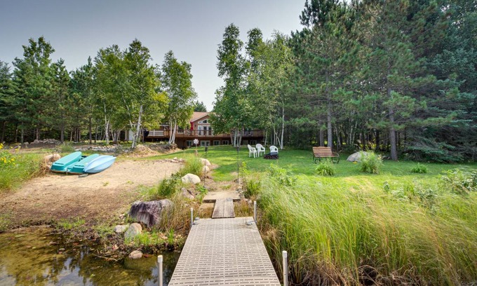 Bigfork House | 306 m² House ∙ 5 bedrooms ∙ 12 guests