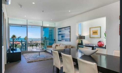 Victor Harbor Apartment | 306 The Frontage