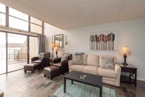 Thayerville House | 306C One Bedroom One Bath