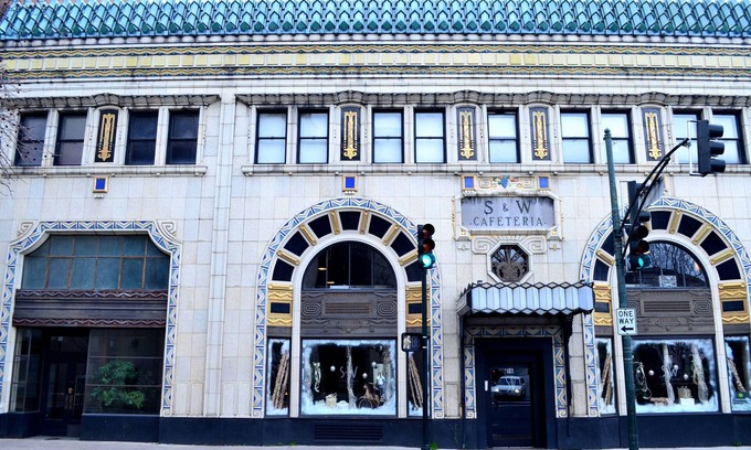 Downtown Asheville Condo | 306swcondo-asheville * Historic Art Deco S&W Bldg * Center of Downtown AVL