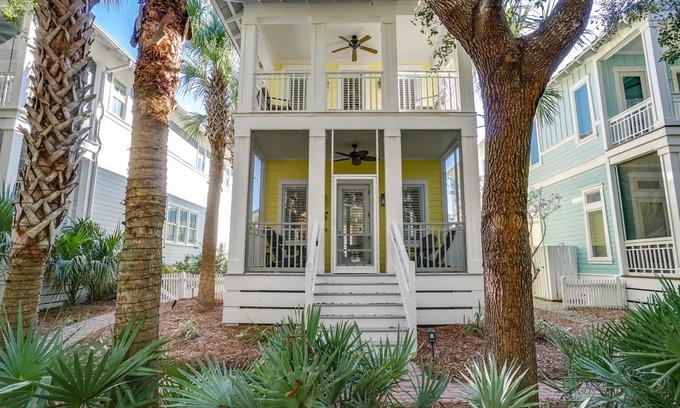 Sunnyside House | 30A Beach House Sunny Daze - Carillon - Beach, Pool, VIP Beach Service Incl