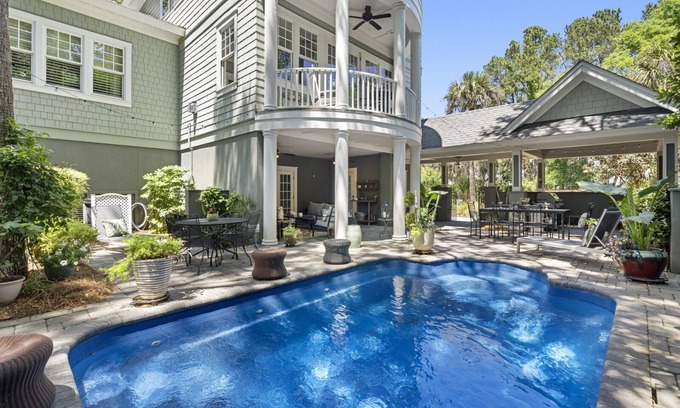 Vanderhorst Plantation House | 31 Burroughs Hall: 3BR Home with Private Pool & Outdoor Living Space