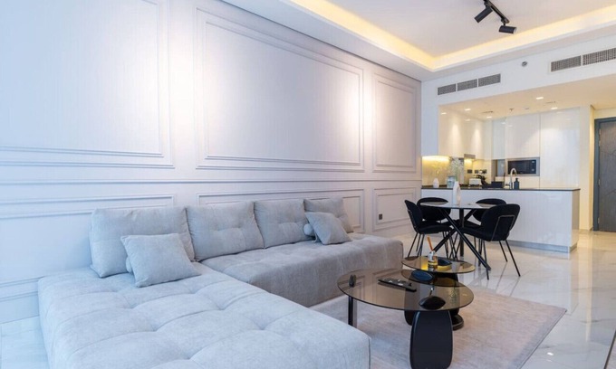 Dubai Apartment | 314 - 3BR- SAMANA GOLF ANTHONY BESCHON