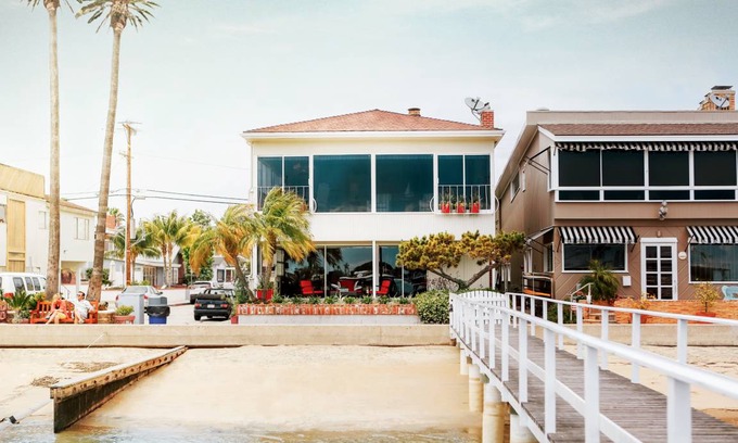 Balboa Island House | 317 m² House ∙ 5 bedrooms ∙ 11 guests