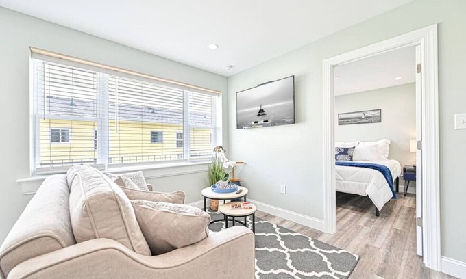 Wildwood Apartment | 318 E Youngs Ave Unit 6 Salty Shore Serenity: Beachside Bliss