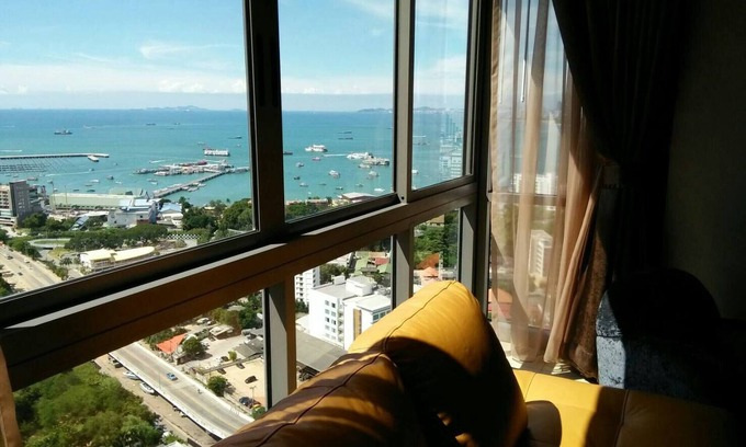 South Pattaya Condo | 31st Floor Two Bedrooms2Baths 100 Seaview Pattaya BayFree Strong WIFI