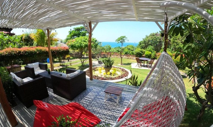 Karimunjava House | 32 m² Bungalow ∙ 1 bedroom ∙ 2 guests