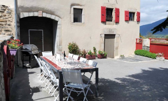 Fontrabiouse House | 320 m² Gîte ∙ 5 bedrooms ∙ 10 guests