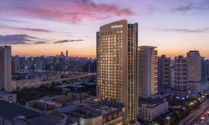 Urumqi City Centre Hotel | 320 m² Hotel ∙ 3 bedrooms ∙ 127 guests