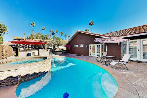 Desert Club Estates House | 325 m² House ∙ 4 bedrooms ∙ 8 guests