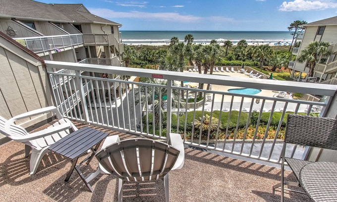 North Forest Beach Villa | 328 Breakers: Newly Remodeled, Beautiful Oceanfront Beach Villa