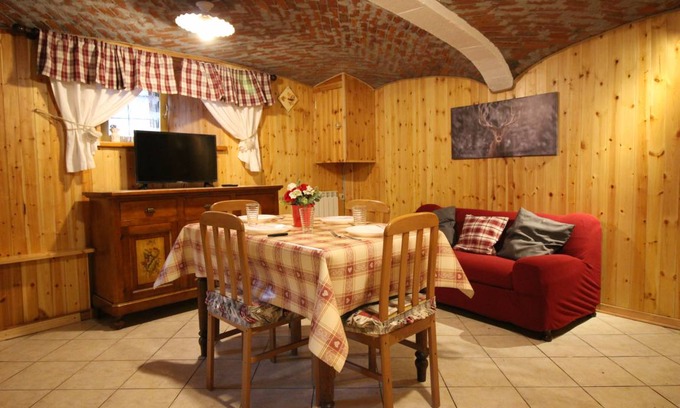Brusson Apartment | 33 m² Apartment ∙ 1 bedroom ∙ 4 guests