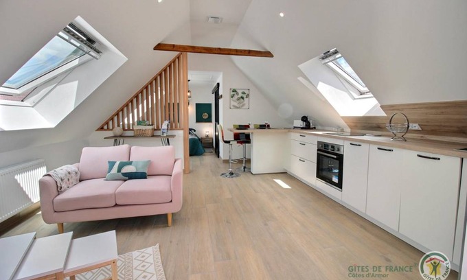 Plouisy House | 33 m² Gîte ∙ 1 bedroom ∙ 2 guests
