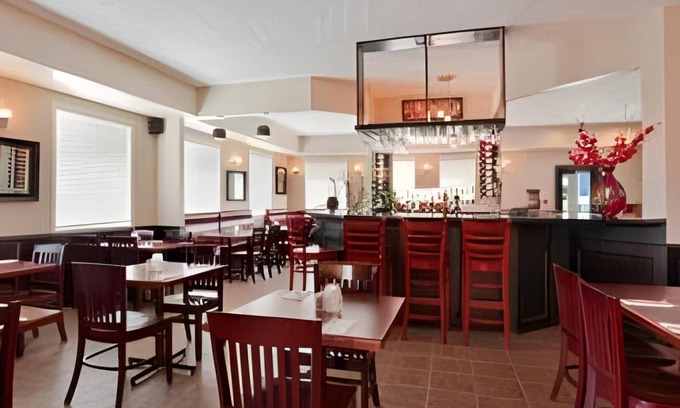 Leduc Hotel | 33 m² Hotel ∙ 127 guests
